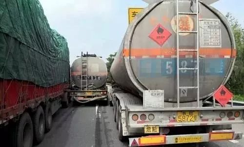 紧急通知 即日起至27日 虎门大桥实施交通管制 还有这些车不能...